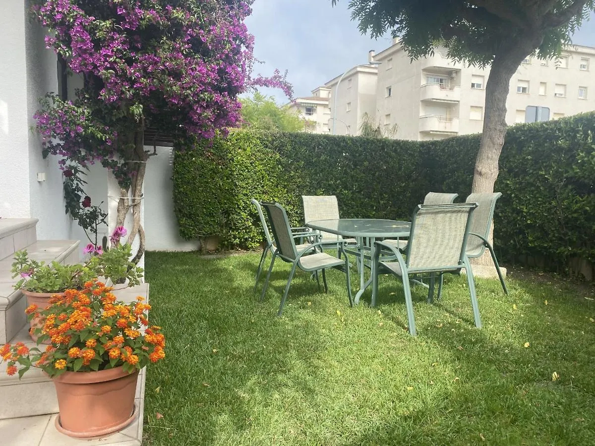 R17 Casa Merce Rodoreda Calafell Holiday home
