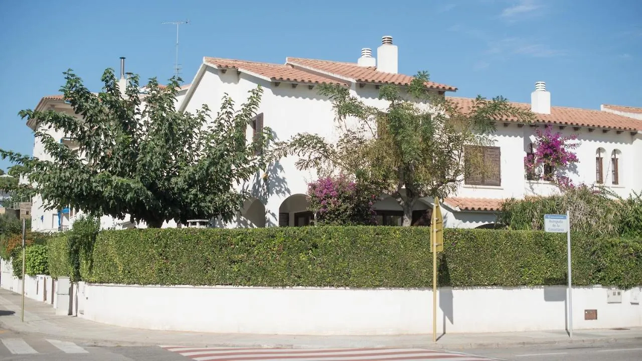 Holiday home R17 Casa Merce Rodoreda Calafell
